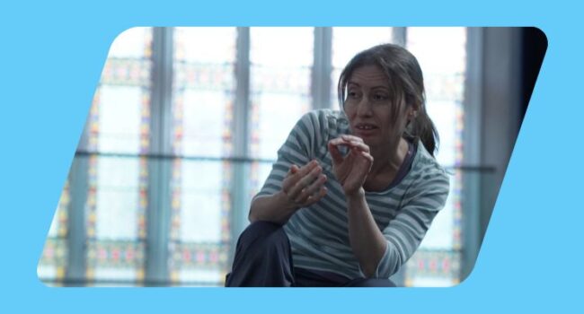 Holly Thomas dancing in a studio